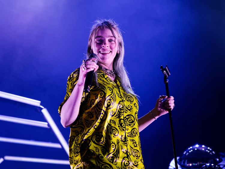 Billie Eilish to host the radio show Apple Music with Dad Patrick O'Connell 6