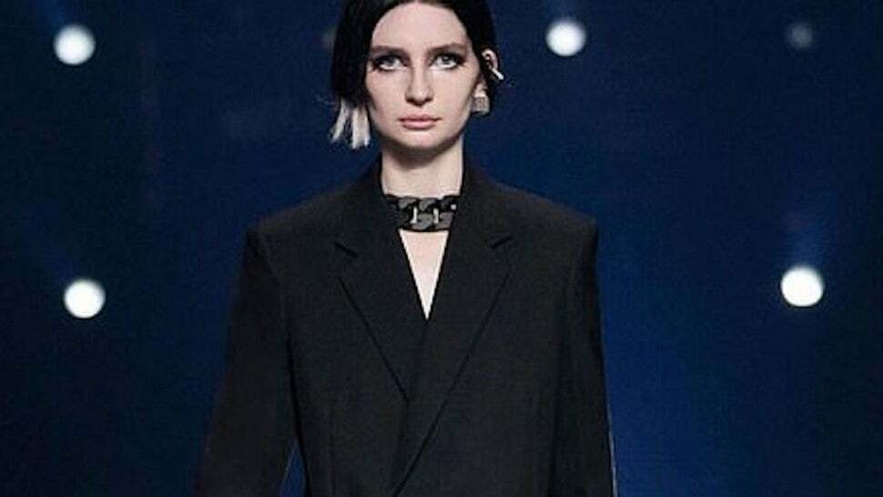 Paul Walker’s daughter Meadow makes her catwalk debut, opens Paris Fashion Week