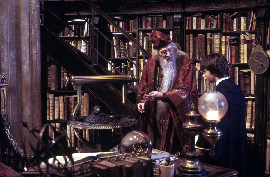 HARRY POTTER AND THE CHAMBER OF SECRETS