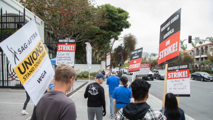 DGA Members Overwhelmingly Approve Contract in Hollywood. What it means for the Industry? 18