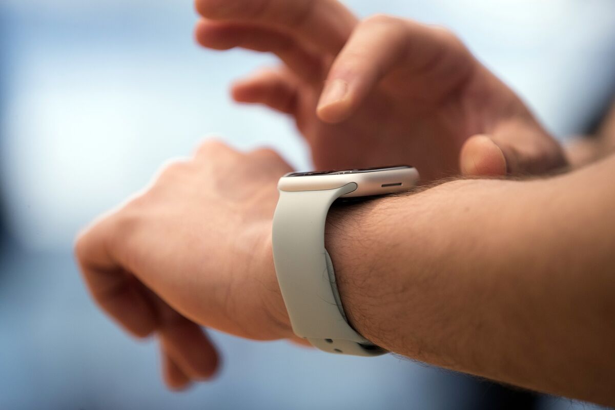 Apple Watch Feature Revolutionizes Health and Safety Usage - Click to Learn More! 14