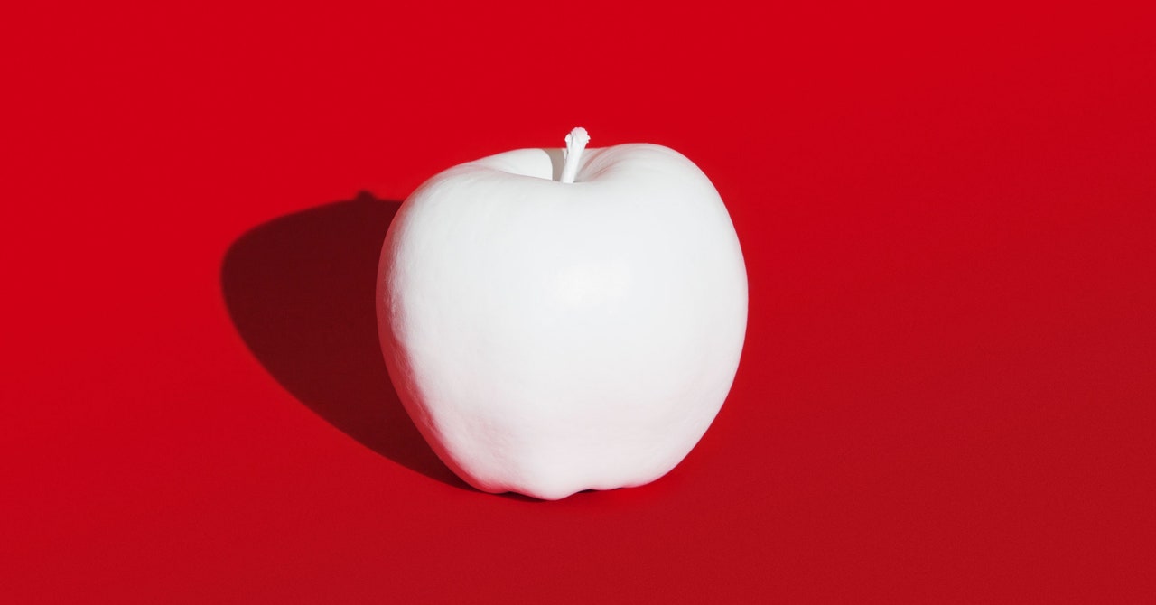 Apple's Weird Trademark Battle: What It Means for Farmers and the Tech Industry 11