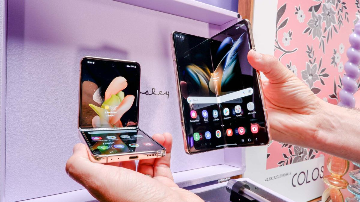Top-rated Motorola Foldable Phone That Everyone is Talking About - Check It Out! 17