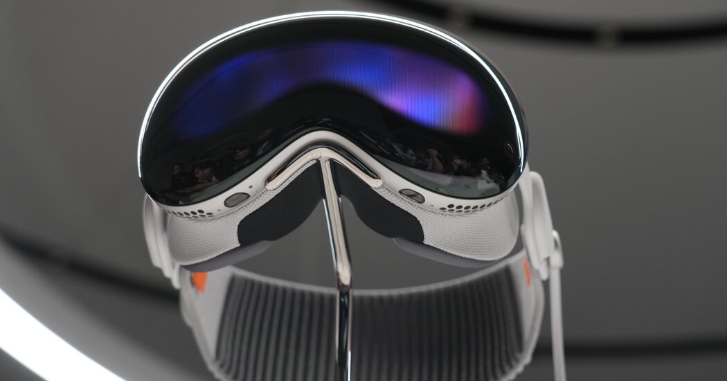 Revolutionize Your Digital World: Explore Apple Vision Pro and Its Groundbreaking Features Today! 18