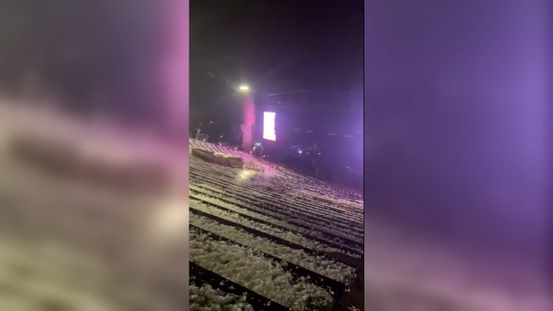 Hailstorm at Red Rocks Amphitheater: Tomlinson's Concert Canceled and Fans Injured 20