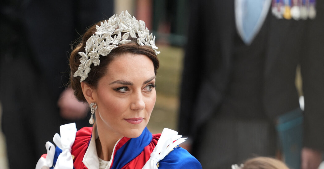 Get the Look: Kate Middleton's Red Royal Attire is the Ultimate Formal Fashion Inspiration 21