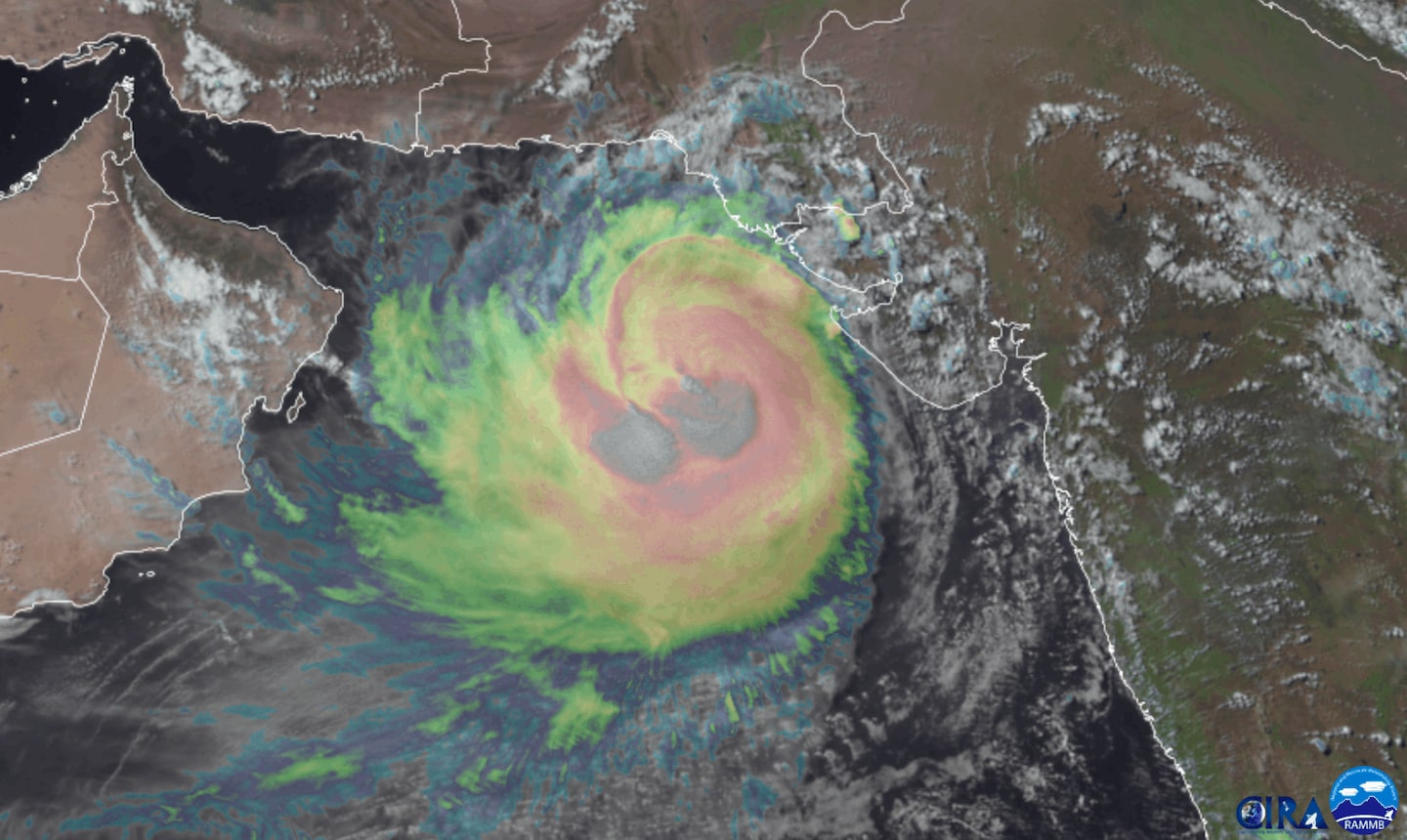 Cyclone Biparjoy Approaches India, Thousands Evacuated, Deaths Reported - Stay Safe! 19