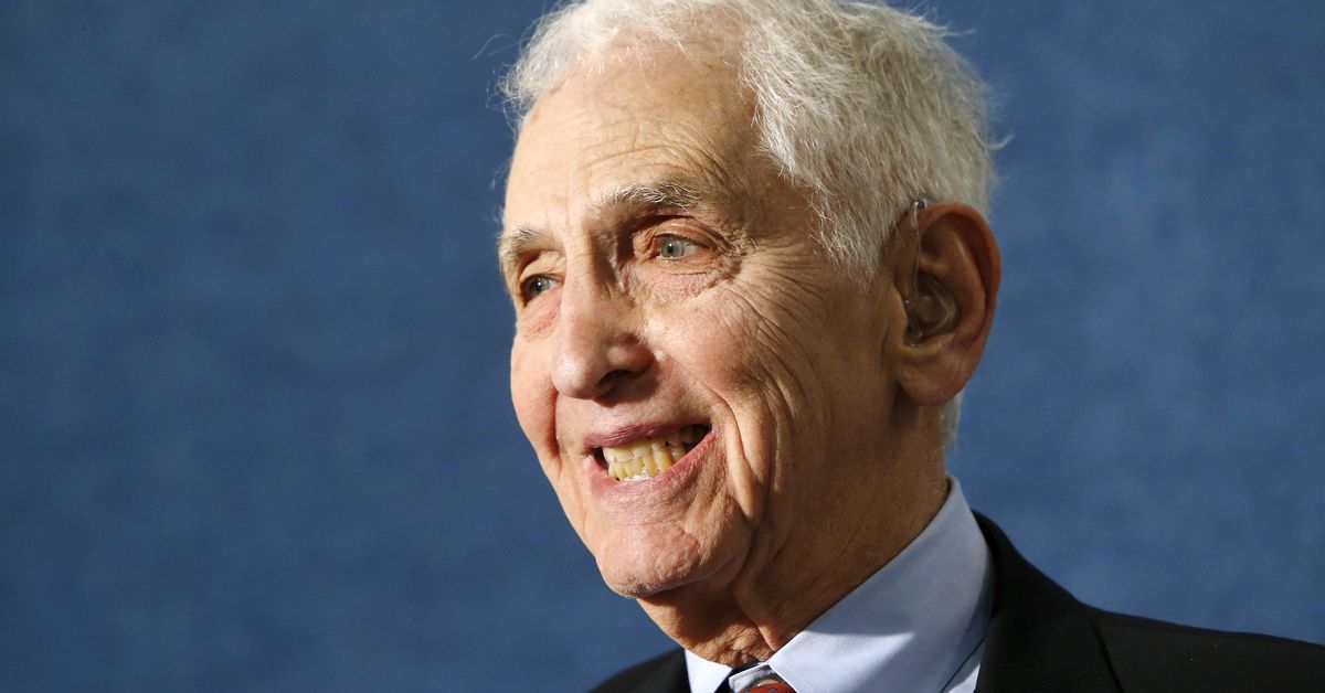 Ellsberg, Pentagon Papers Whistleblower, Dies Aged 92 Leaving Behind Legacy of Truth and Courage. 17