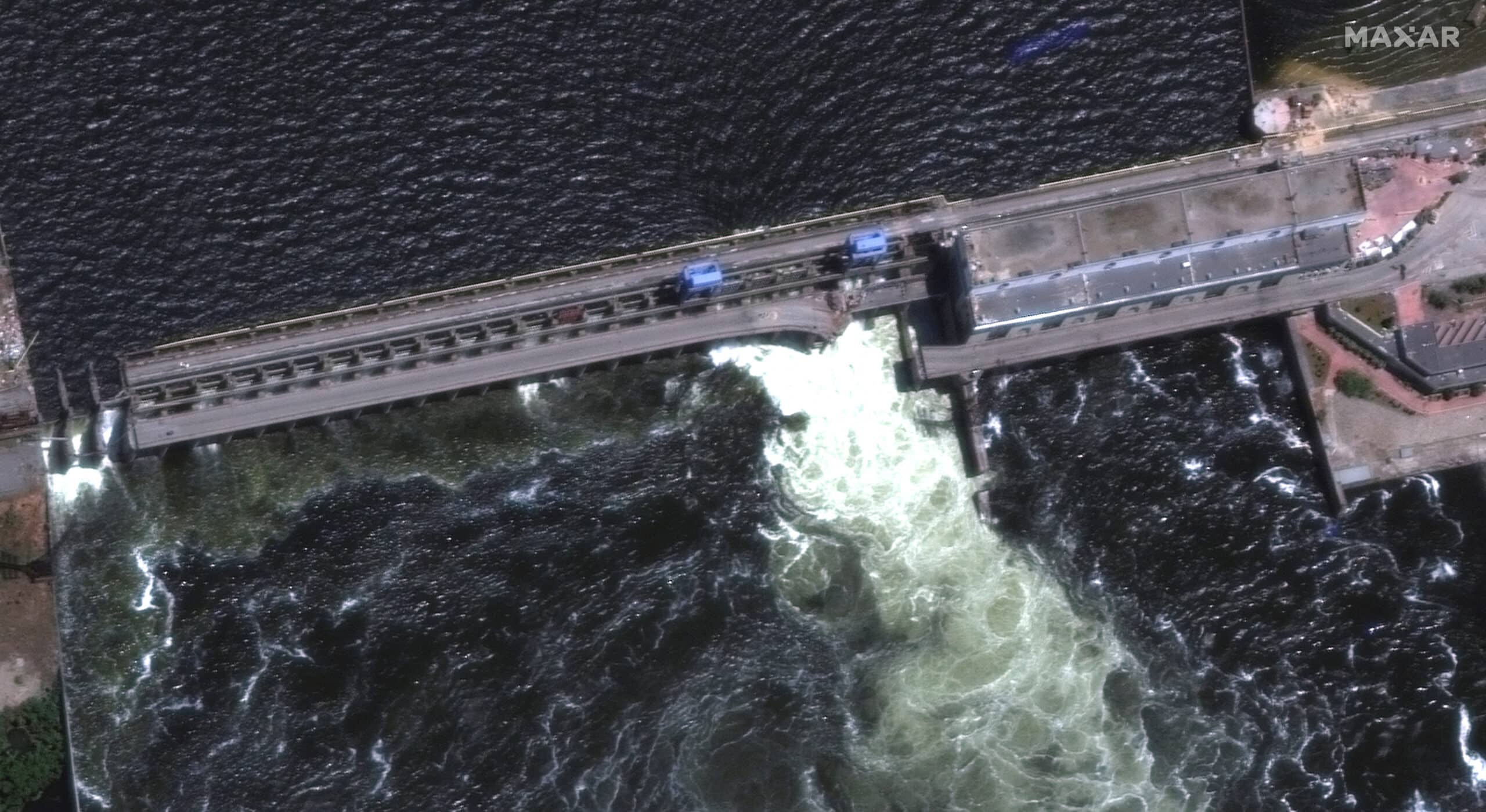 Ukraine Dam Breach Raises Fatalities: Russia Blamed for Sabotage in Latest Tragedy 15