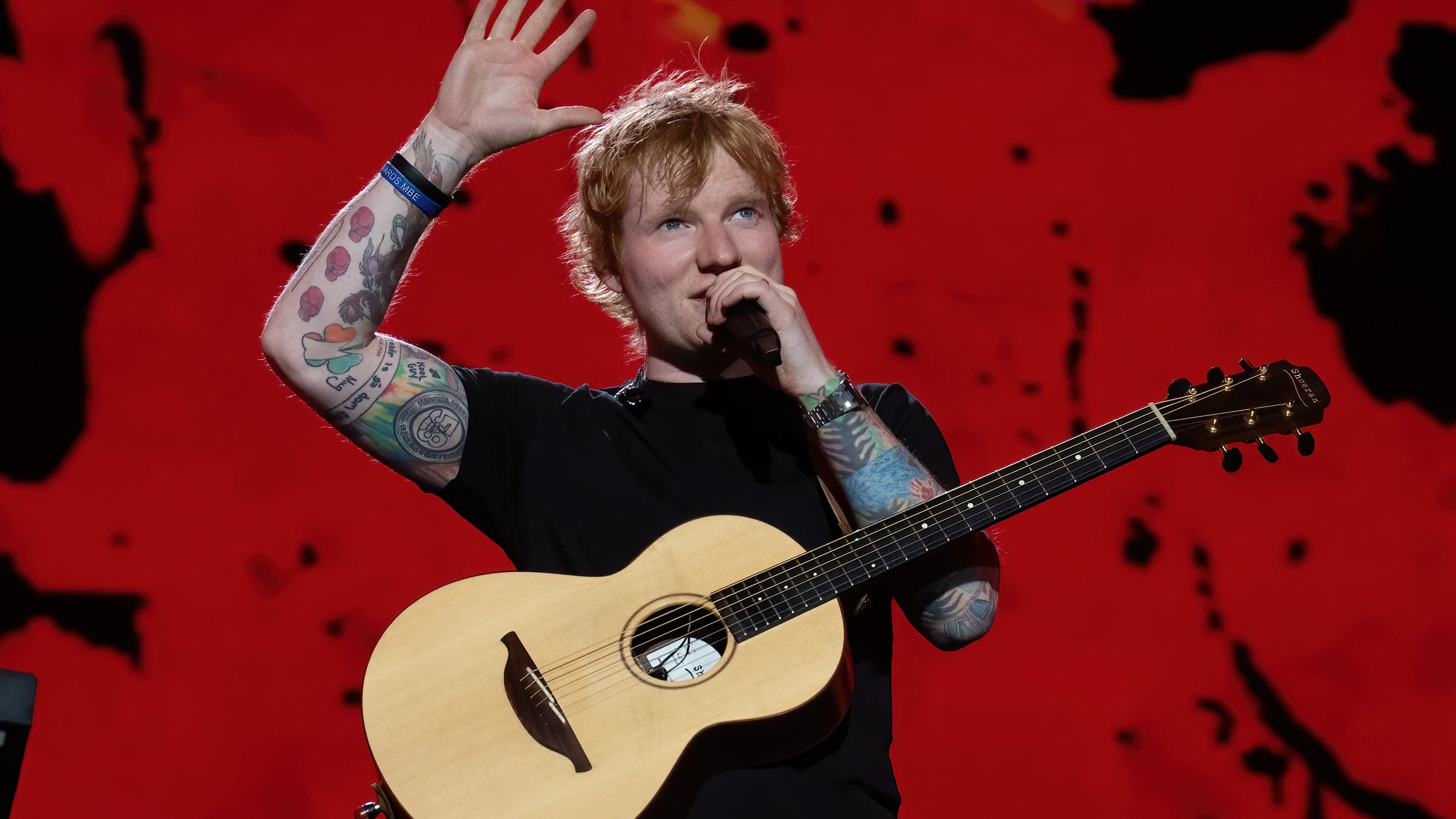 Get Ready to Sing Along: Ed Sheeran Rocks the Stage at MetLife Stadium! 14