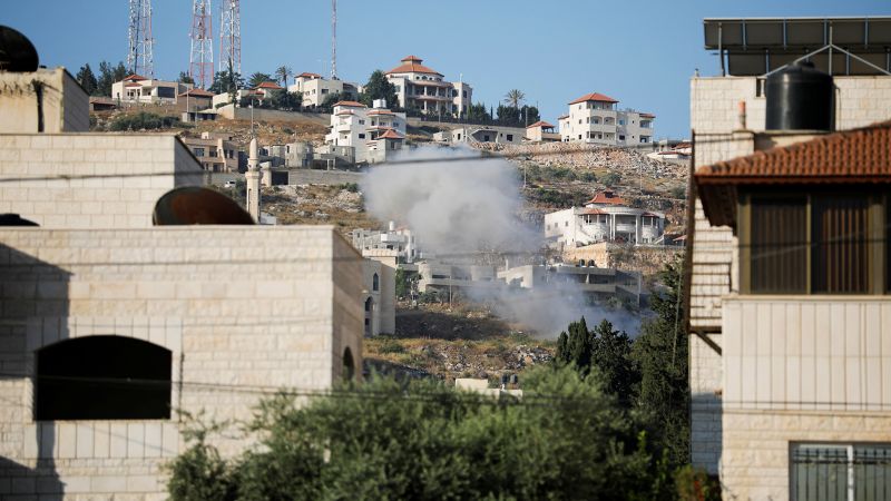 Deadly firefight in Nablus: 5 killed as Israeli forces clash with Palestinian gunmen 22