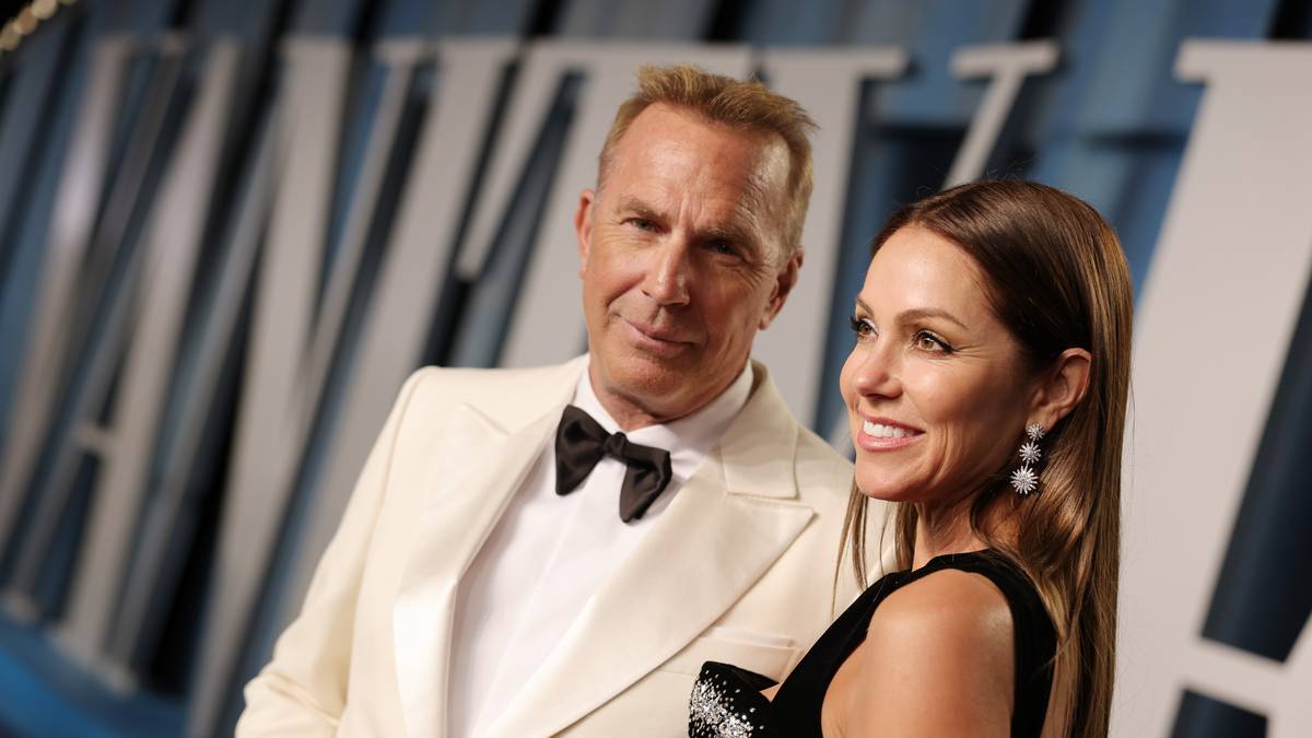 Kevin Costner Fights to Remove Estranged Wife from Shared Home Amid Divorce Drama 20