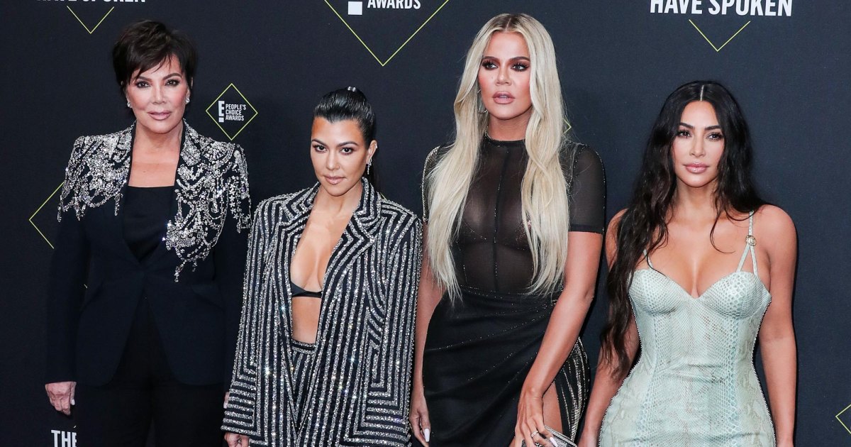 Travis Barker's Emotional Reaction to Kourtney Kardashian's Pregnancy - You Won't Believe His Response! 22