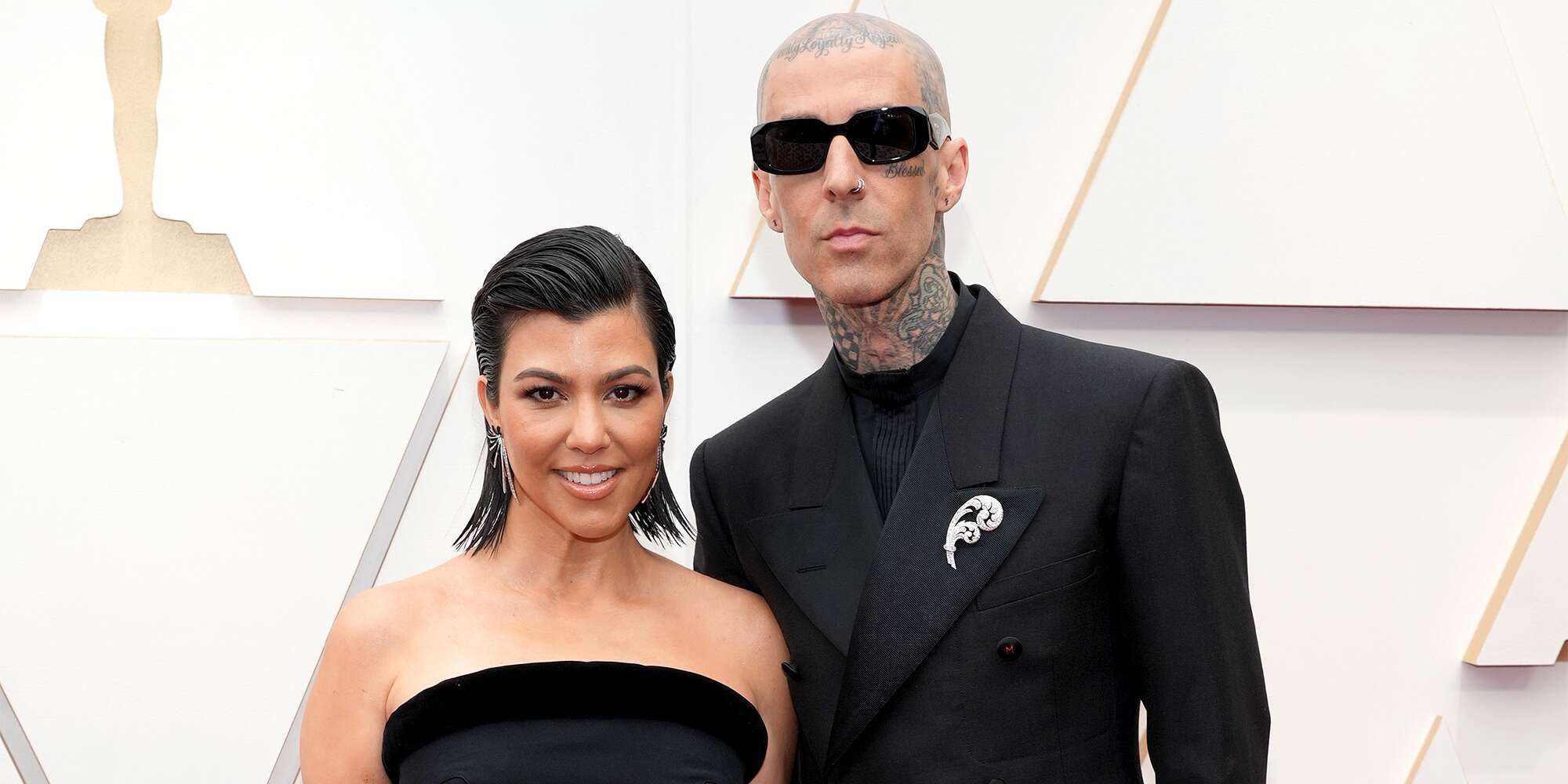 Kardashian Pregnant at Blink-182? Fans Speculate After Concert Appearance. 16