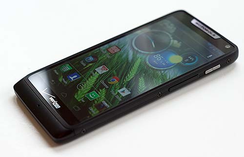 Sexy Razr+ Revives Android Smartphones: Discover the Ultimate Phone Experience! 11