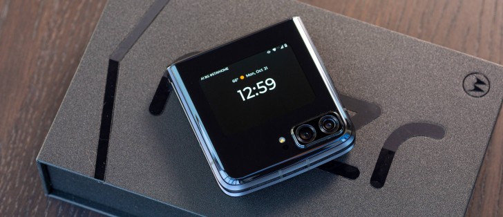 Ranking Motorola Razr Cover Games: Top 5 Must-Play Games on the Square Screen! 9