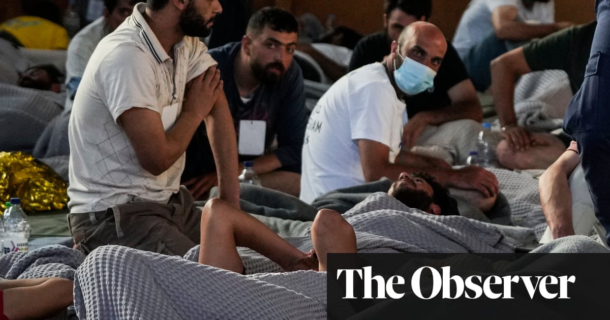 Order Forced Pakistanis Below Deck on Fateful Boat: Shocking Report Exposes Maltreatment and Racism 13