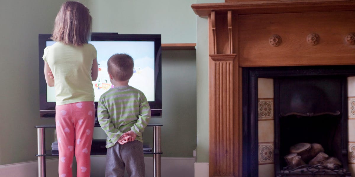 Less Screens, More Fun: Mastering Anti-Dopamine Parenting to Curb Child's Sweet Tooth and Screen Addiction 12