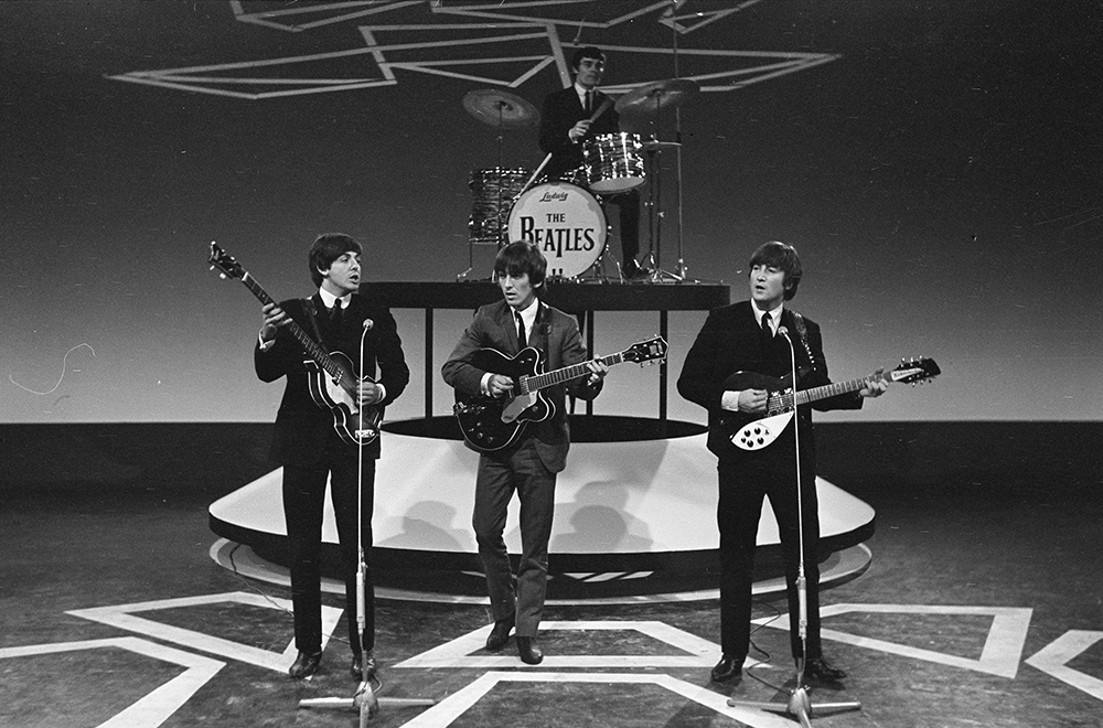 McCartney Reveals Rediscovered 60s Photos of The Beatles - Rare Glimpse in History! 23