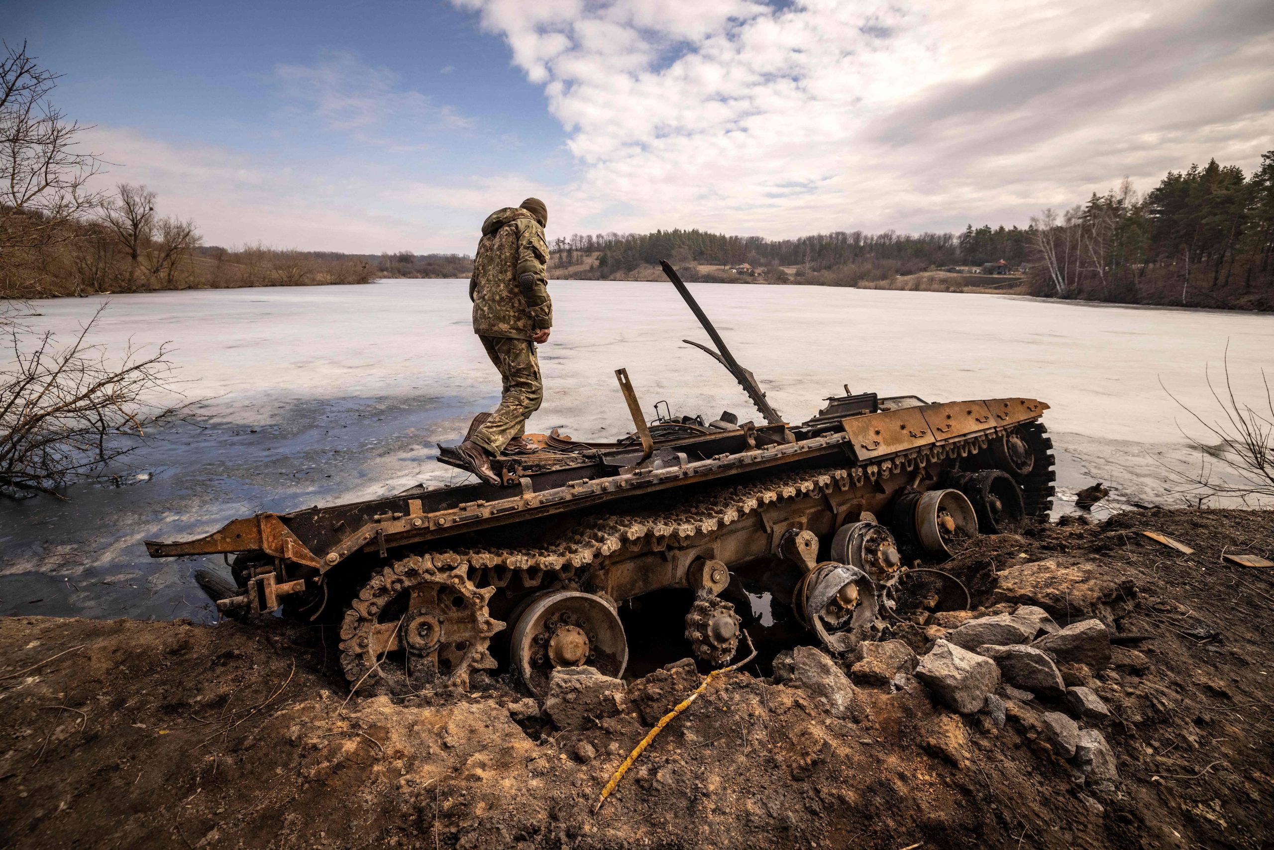 Ukraine struggles against Russian aircraft in the ongoing conflict: A comprehensive analysis. 18