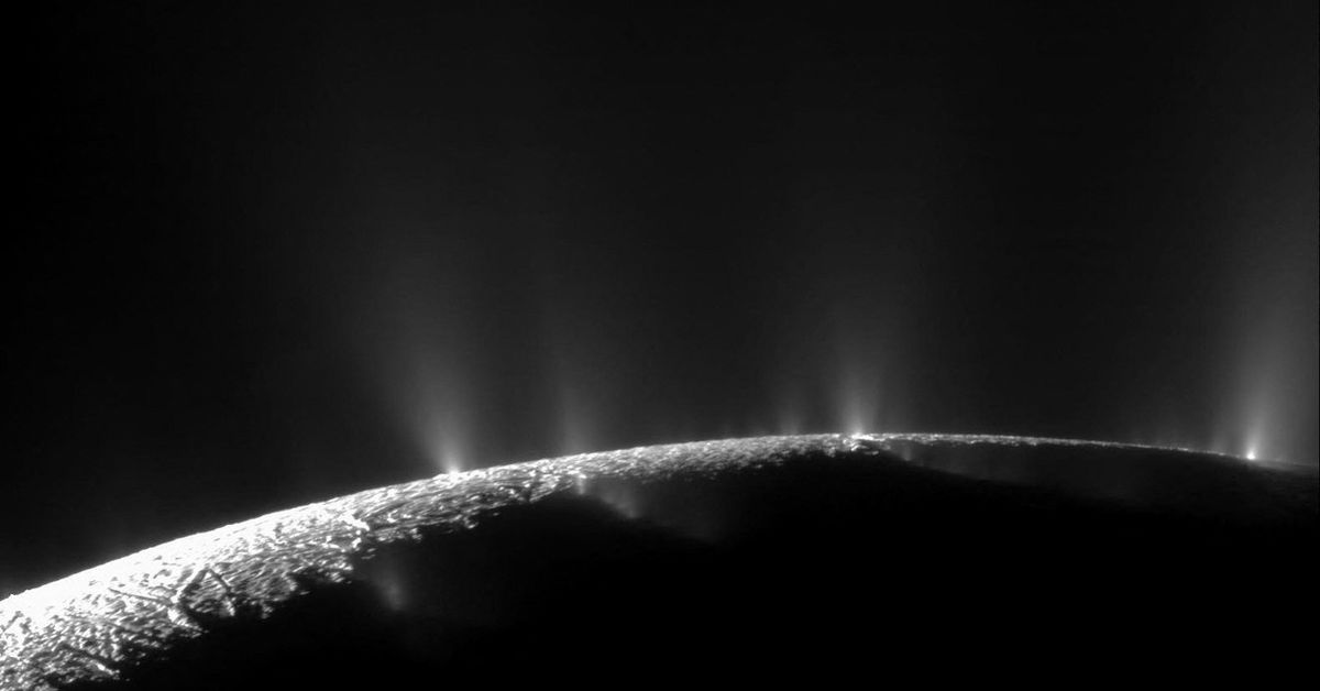 Stunning Discovery: Life Possible on Saturn’s Moon Enceladus with High Concentrations of Phosphorus. 10