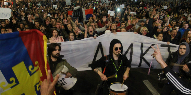 Protesters Demand Vucic's Resignation: Massive Demonstrations Shake Serbia Amidst National Crisis. 12