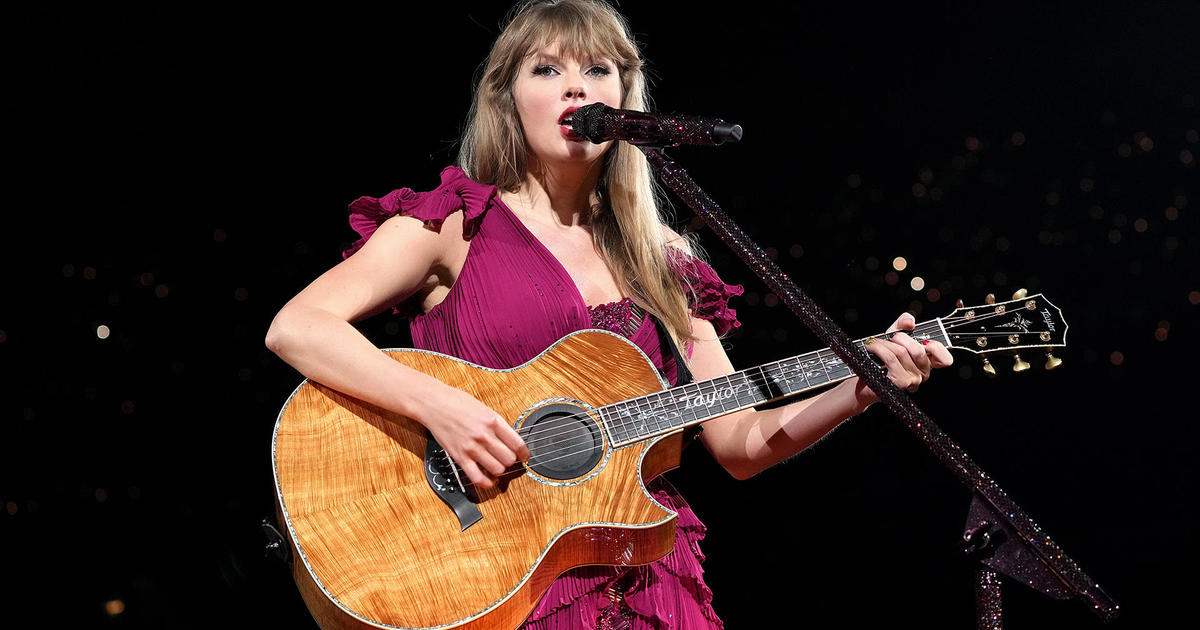 Discover Taylor Swift's 2022 Net Worth & How She Built a Music & Real Estate Empire 13