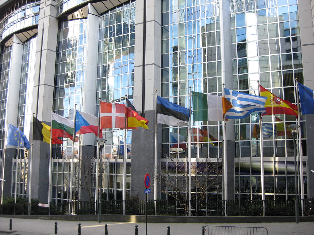 EU Allows Replaceable Batteries in Electronics: Companies Forced to Comply to New Law 10