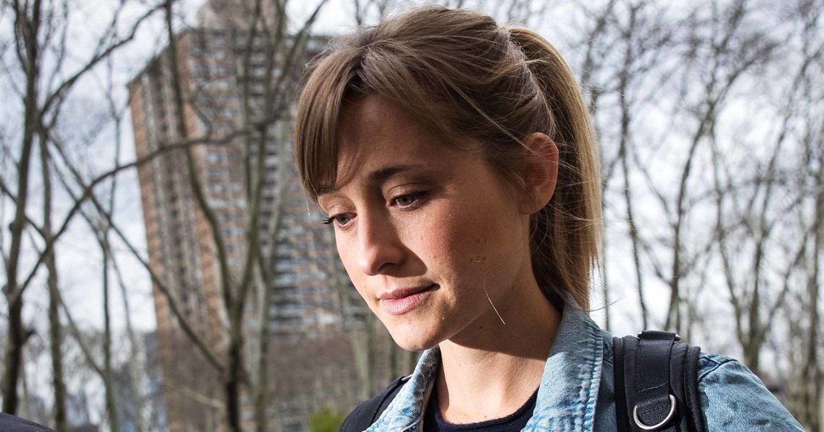 Shocking! Smallville' Actor Allison Mack Released from Prison: What's Her Next Move? 9