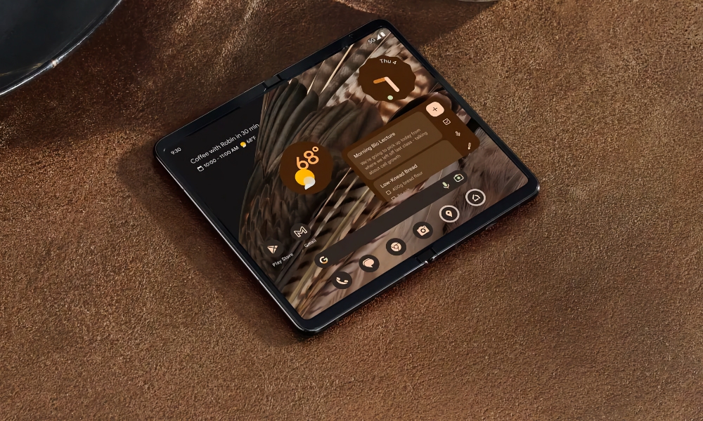 Pixel Fold tempts iPhone users with Apple's upcoming foldable device plans unveiled! 11