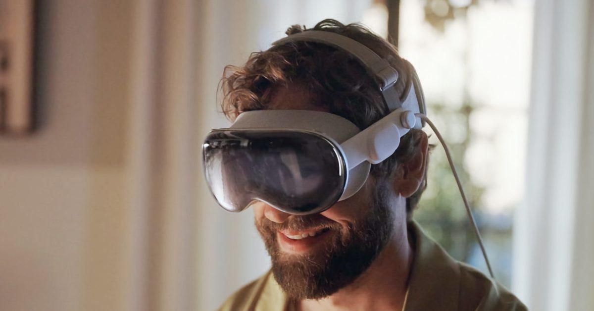 Apple's Vision Pro Requires Appointment: Experience the Future of Immersive Technology Now! 13