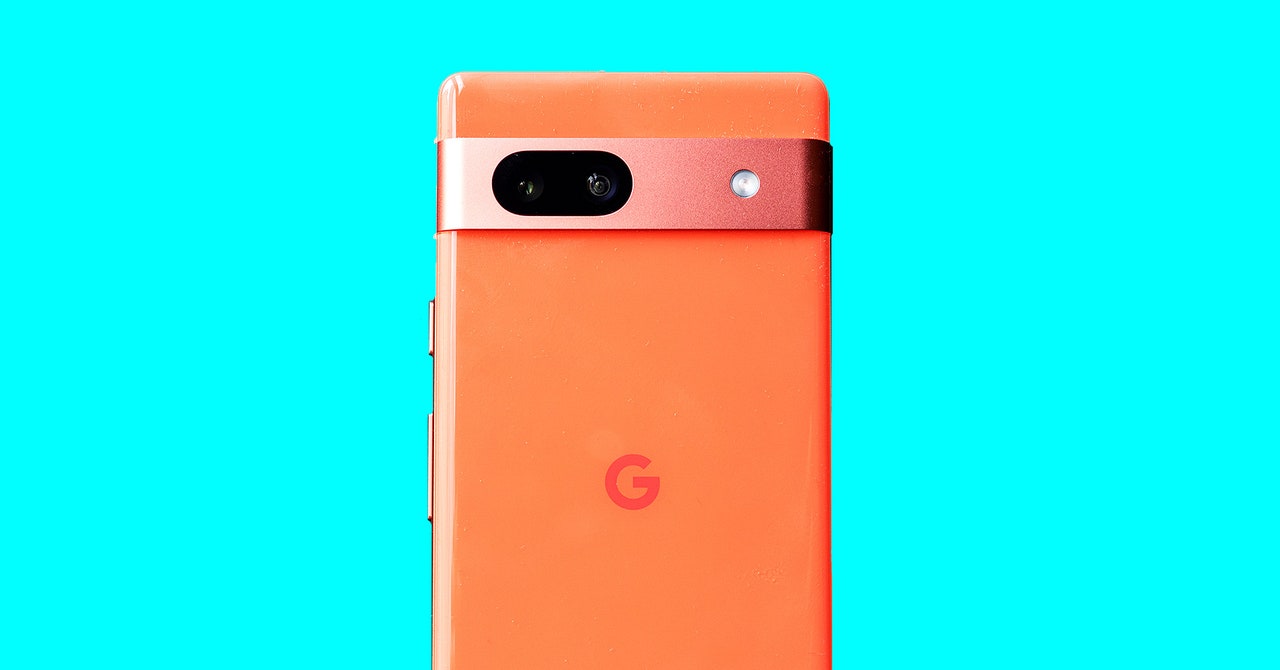 Pixel Fold Test Ends in Destruction: Shocking Results Revealed in Comprehensive Review! 14